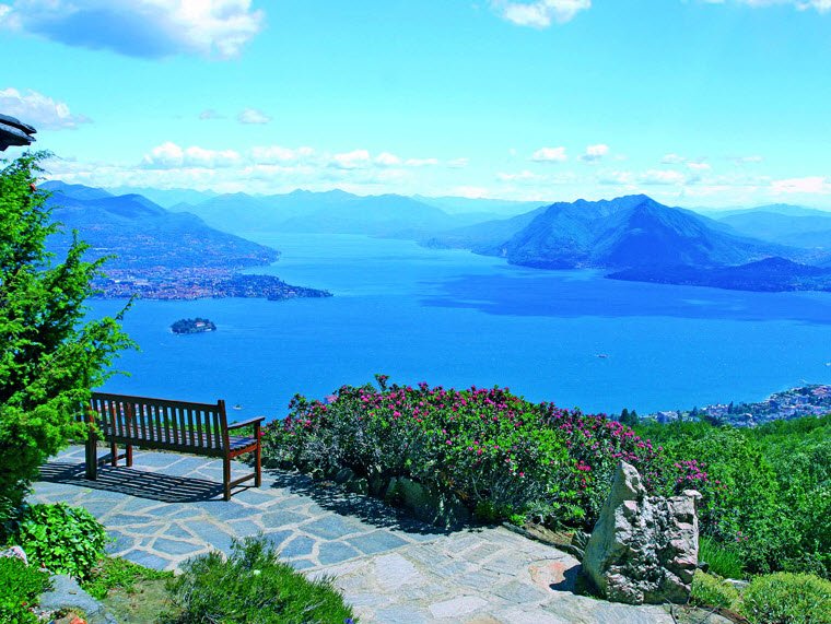 Garden Alpinia in Alpino, Italy